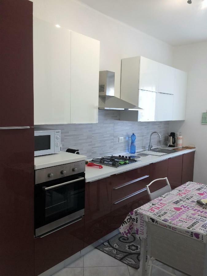 Appartamento Sul Porto Loano Ngoại thất bức ảnh