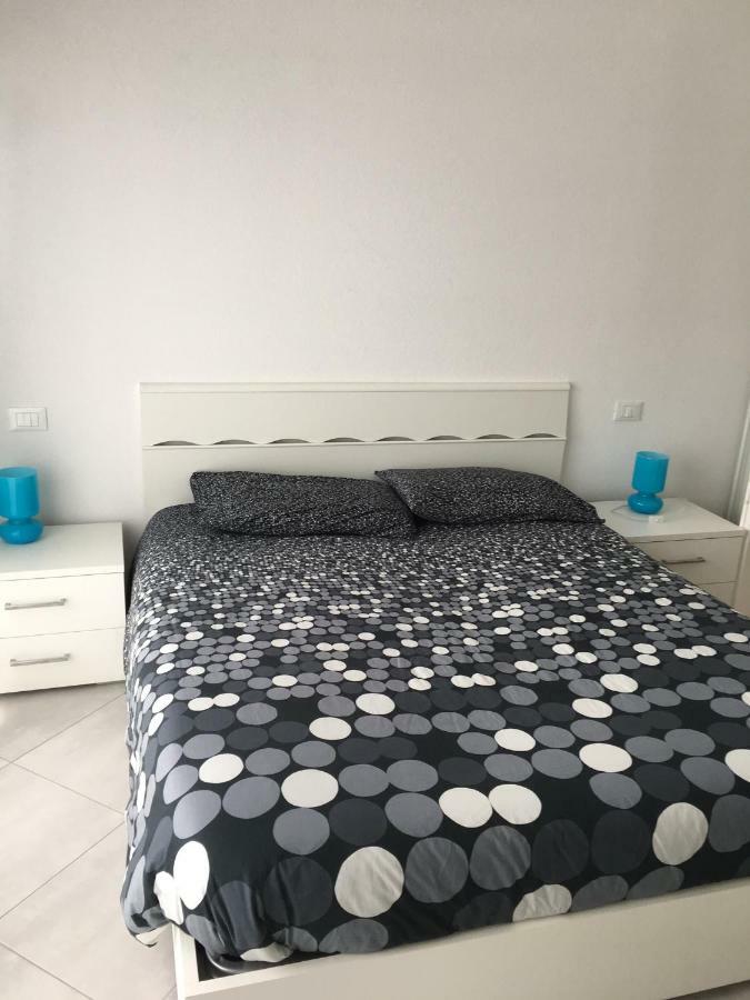 Appartamento Sul Porto Loano Ngoại thất bức ảnh